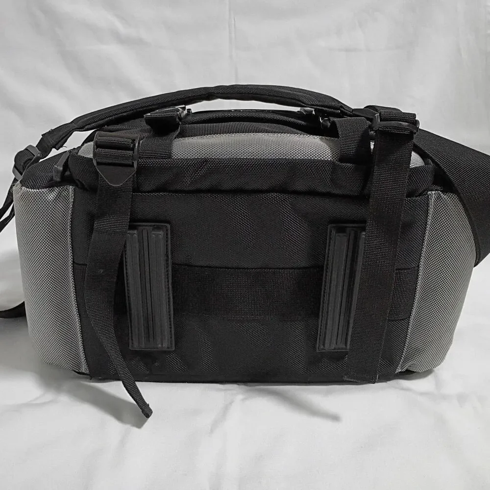 Canon 200DG Camera Bag Large Digital SLR Lens Case Gadget Black Shoulder Strap